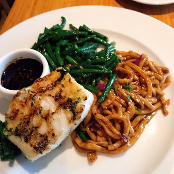 The House signature dishes Warm Wasabi House Noodles
Grilled Sea Bass
Kurobuta Pork Chop
